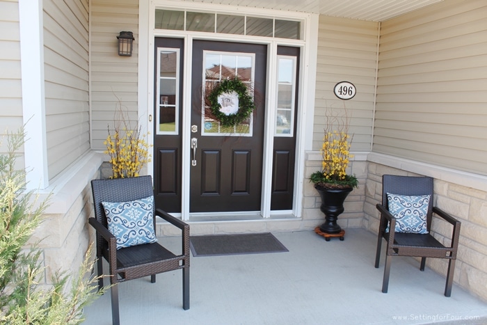 4 Tips to Enhance Your Front Entry // Outdoor Seating and Decor - Setting  for Four