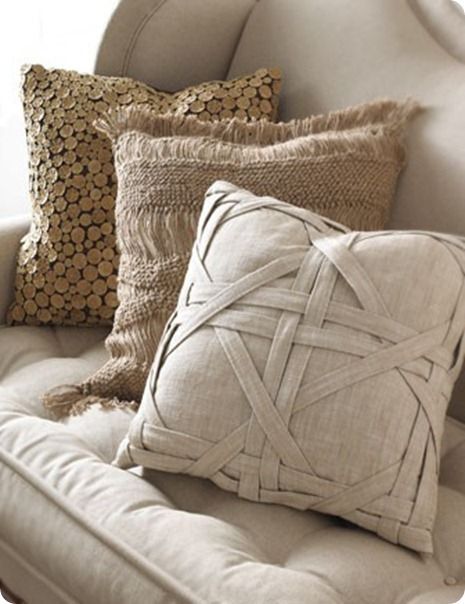DIY Woven Pillow Cover - instructions and supplies. 