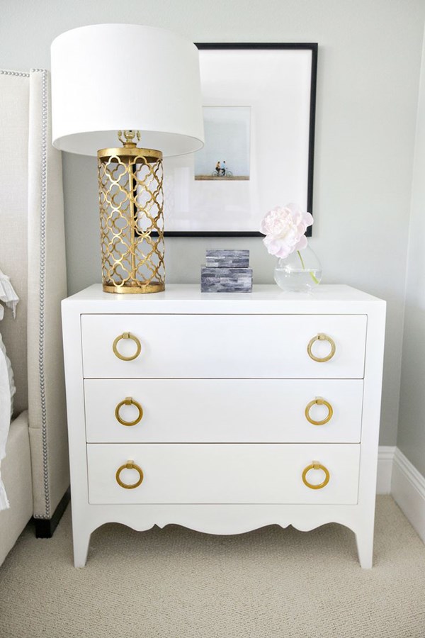 Hot Summer Color Inspiration  White and Gold - Setting 