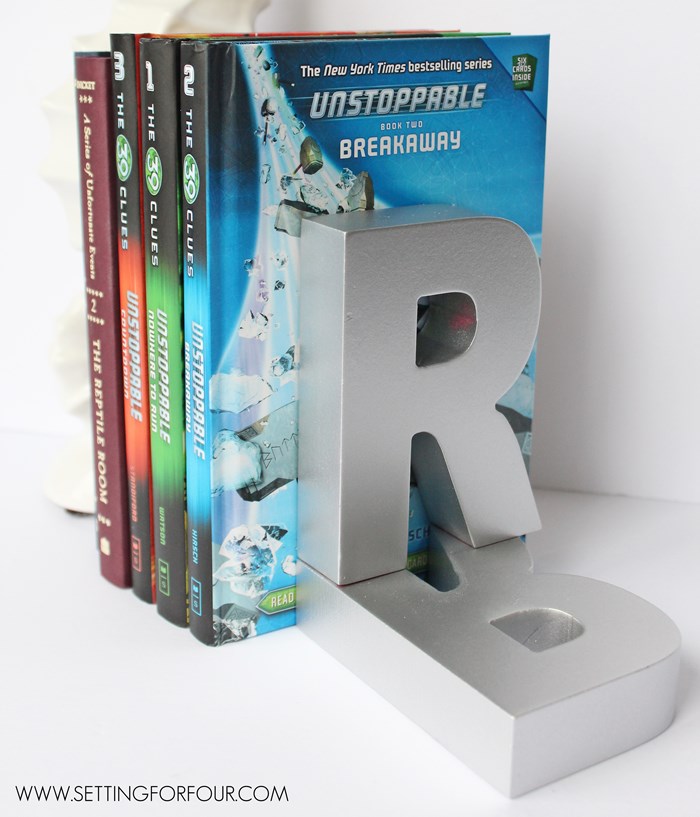 So Easy to make! $3.00 Monogram DIY Book Ends - great gift idea!