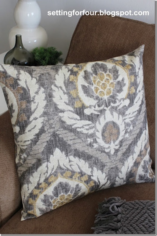 Easy and Fast DIY Ballard Inspired Pillow Cover 