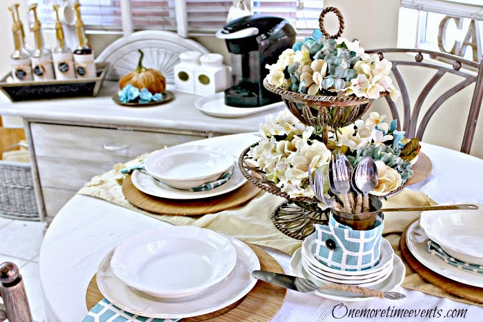 10 Sensational Fall Decorating Ideas - Page 10 of 11 - Setting for Four