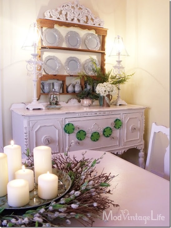 Mod Vintage Life St Patty Dining Room