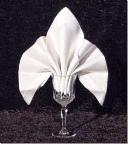 fleurdelysnapkinfold napkin folding