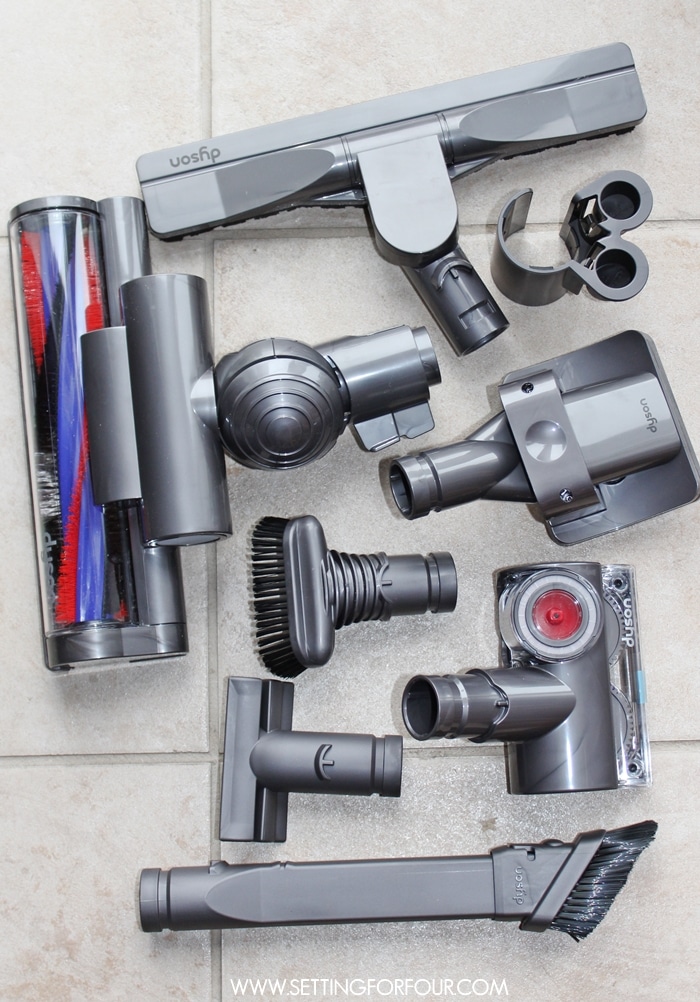 6 helpful tips to get your home really clean for guests with Dyson Cinetic vacuum cleaner! Ditch your old vacuum for this efficient, sleek and powerful vacuum! www.setttingforfour.com