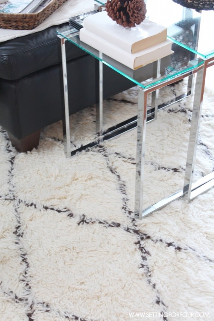 7-ways-to-make-a-small-room-feel-larger-instantly-setting-for-four