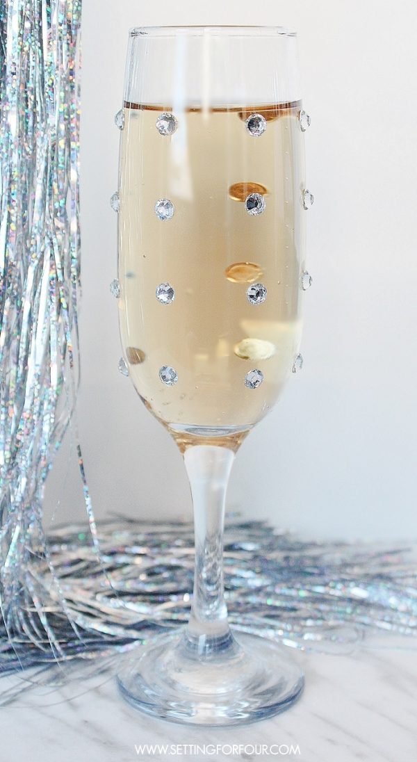Quick and Easy DIY Rhinestone Champagne Glasses Setting For Four Interiors