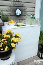 Make this awesome DIY Pallet Bar! www.settingforfour.com