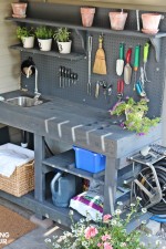 Make this DIY Potting Bench from free pallets! www.settingforfour.com