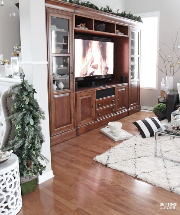 Christmas Home Tour - Part Two - Setting For Four Interiors