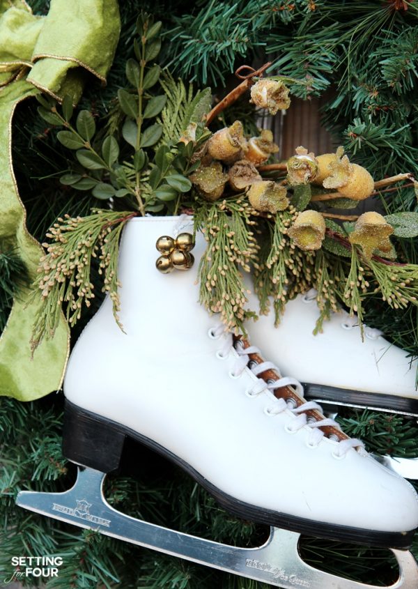 DIY Ice Skate Wreath Decor Quick and Easy! Setting For Four Interiors