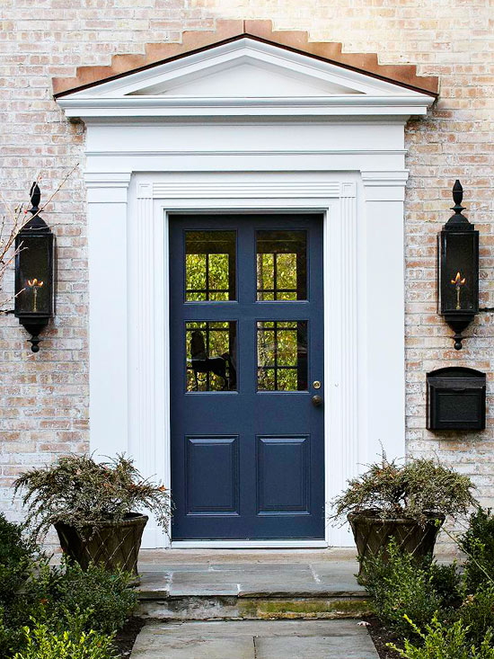 Paint your front door dark blue! What a gorgeous color for your home!