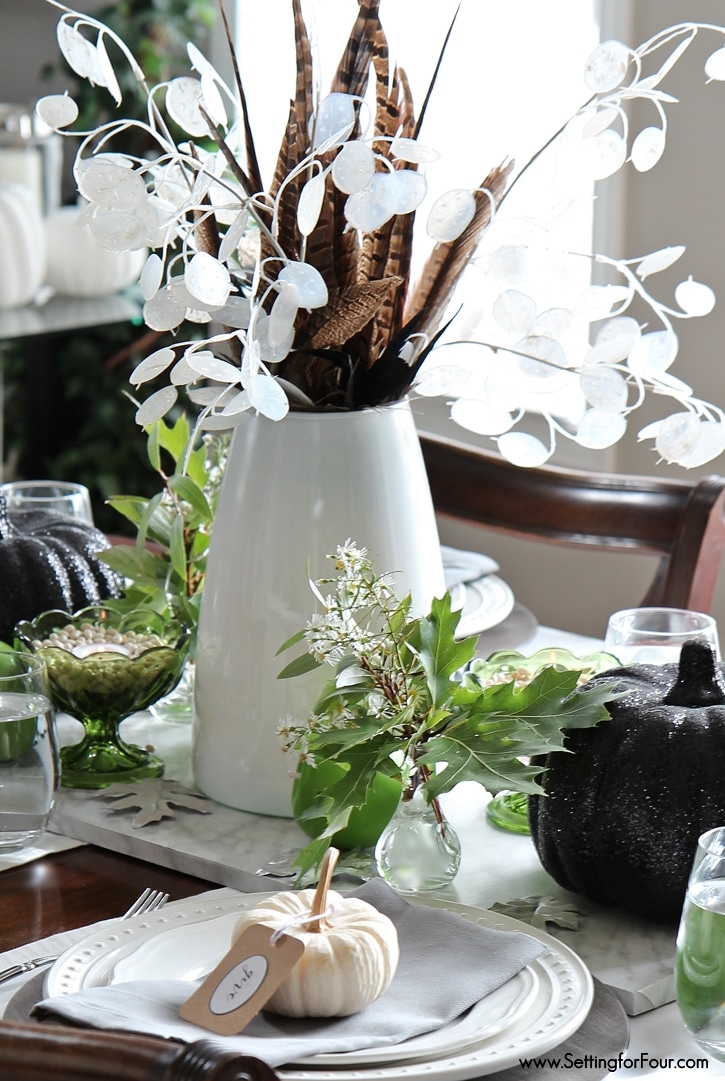 Fall centerpiece and tablescape ideas for your home.