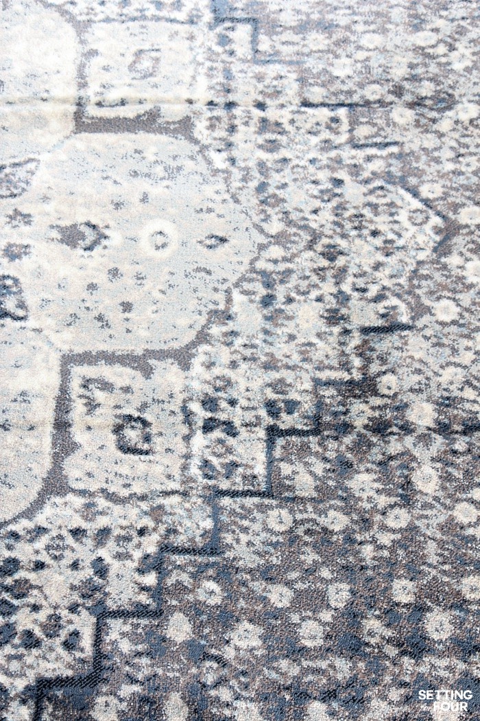 Area rug close up: Vintage Castle Medallion Area Rug