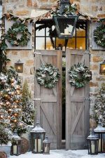 The Holiday Shop! Festive Christmas Decor & Inspiration