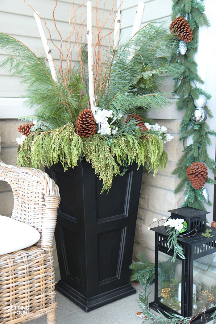 Holiday home decor ideas: See my Neutral and Elegant Christmas Home Tour and my Christmas urn decorating tips!