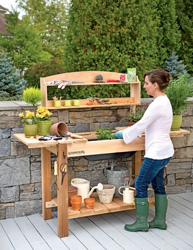 10 Plus Handy and Clever Outdoor Storage Solutions - A potting bench is a must! 