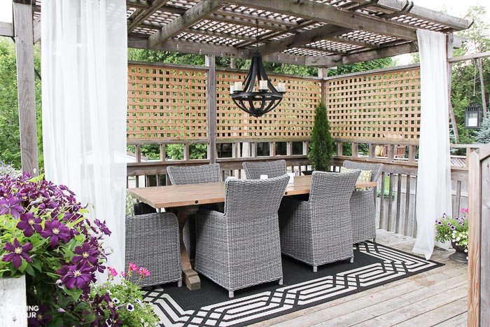 See 12 DIY Decor Projects That Will Make Your Home Look Amazing! Including outdoor curtains!