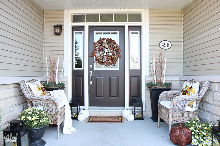 Fall Porch decorating ideas for front doors and fall planters.