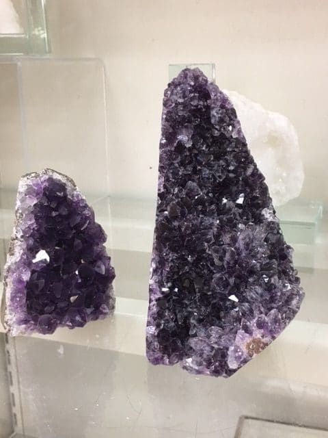 Purple geodes