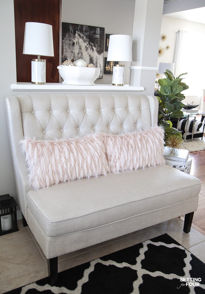 See my blush pink and neutral decor Spring home tour and discover lots of new Spring interior decor ideas for your home! I've added lots of blush pink colors, floral arrangements to my neutral decor - see them all! You'll also be able to peak into 30 talented design blogger's Spring home tours too - decor inspiration for every room in your house! #homedecor #Spring #hometour #entryway #familyroom #diningroom