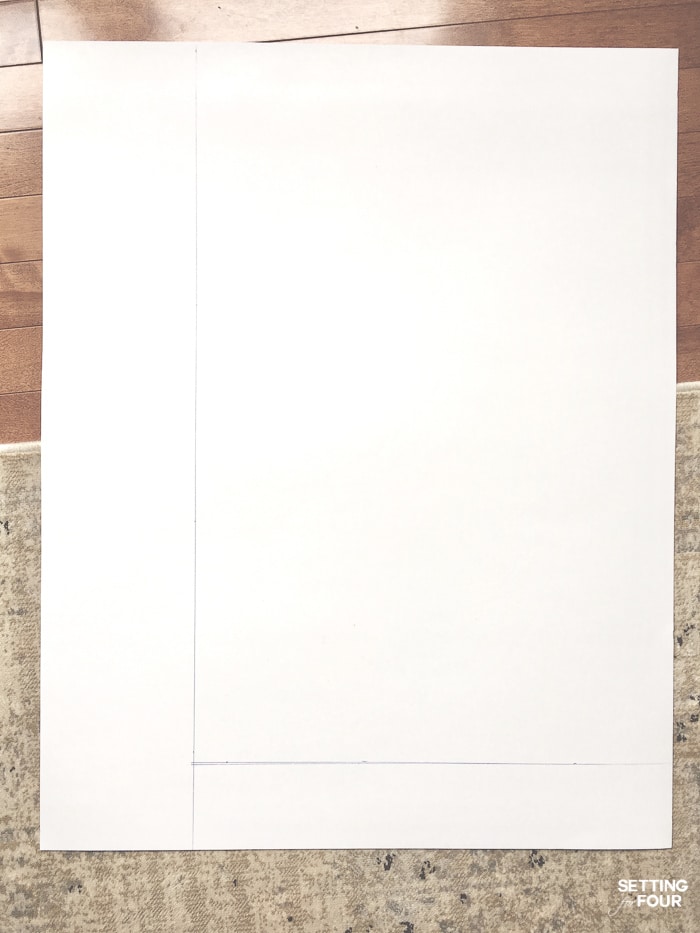 See this quick and easy DIY marble bar cart top and shelf tutorial to give your bar cart the look and elegance of real marble! Marble bar carts are gorgeous but can be so expensive! Get the look of Carrara marble with this easy faux marble hack!