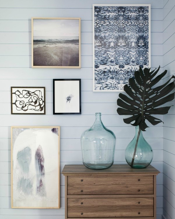 See the 5 Ways To Add Coastal Style To Your Home! Learn the 5 basic design elements to create a relaxed beach inspired oasis. #coastal #design #style #decor #decorideas