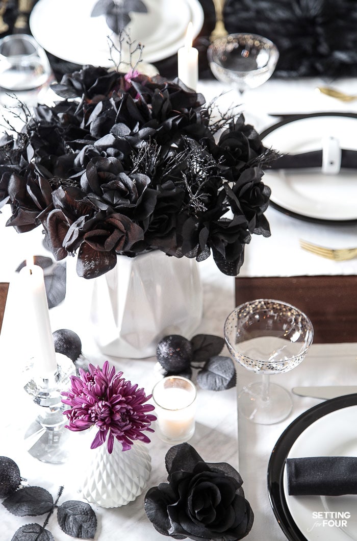 Easy Elegant Halloween Table Decorations & Centerpiece Idea. Cheap dollar store Halloween centerpiece DIY. #halloween #decor #cheap #dollarstore #centerpiece #table #entertaining #party #simple