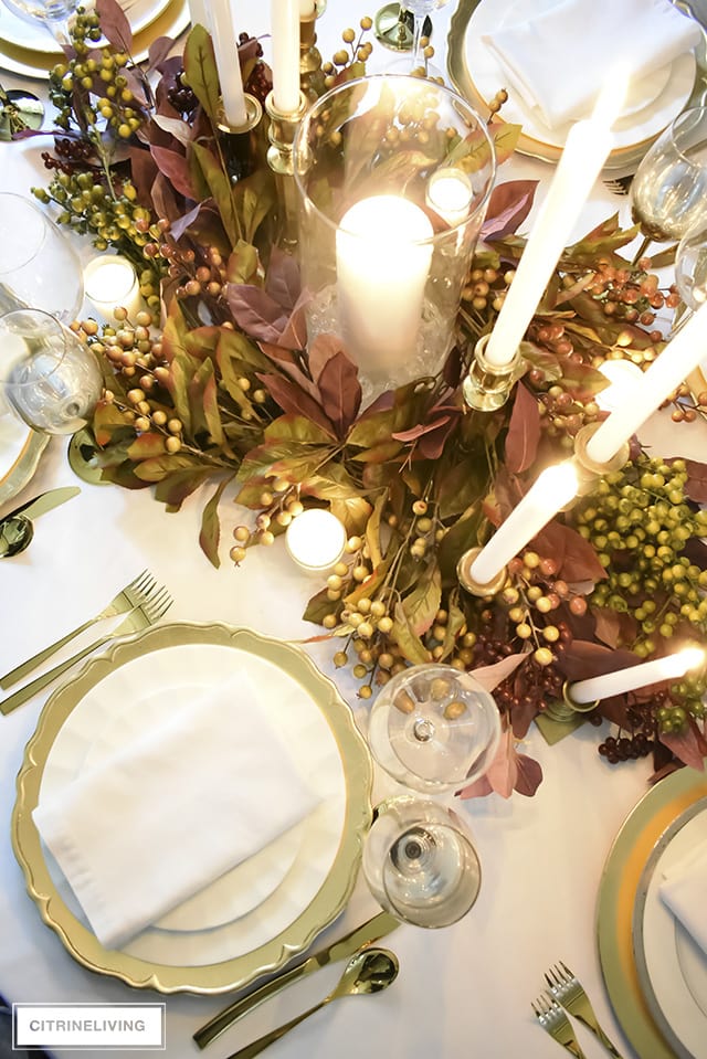 white-gold-thanksgiving-tablescape-fall-foliage