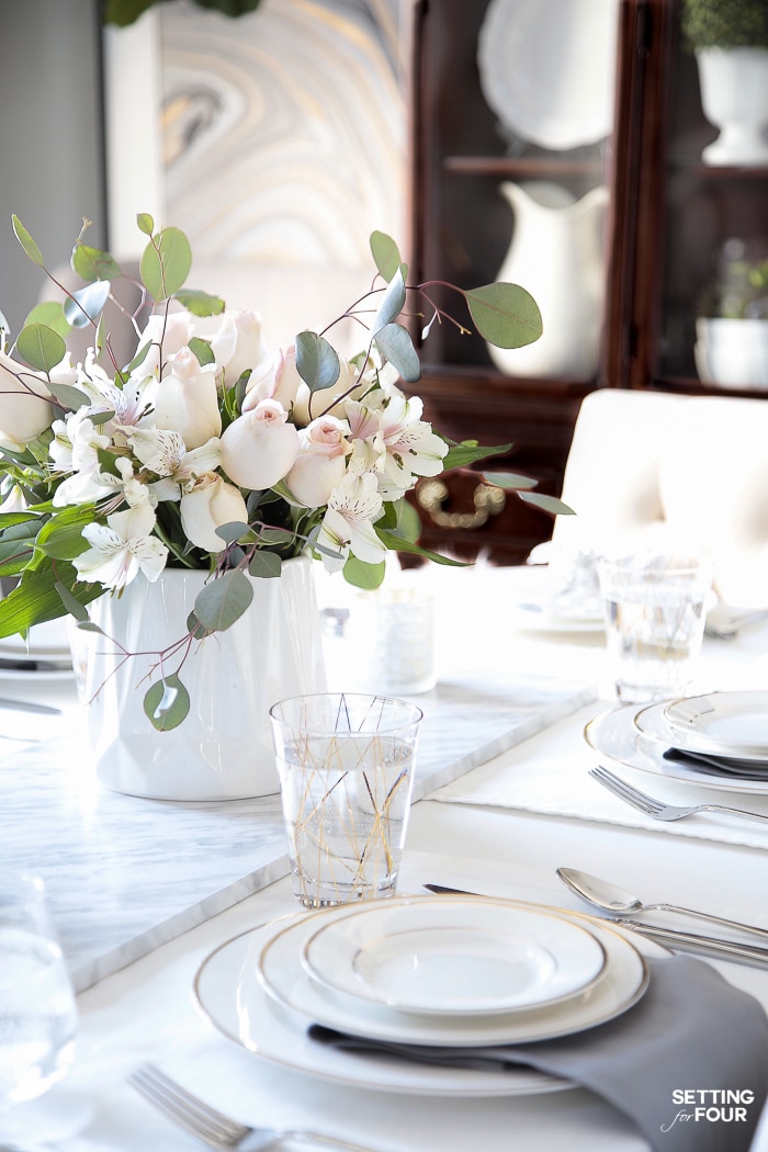 Elegant dining room table centerpiece idea. #elegant #classy #traditional #diningroom #decor #centerpiece #ideas #neutral 