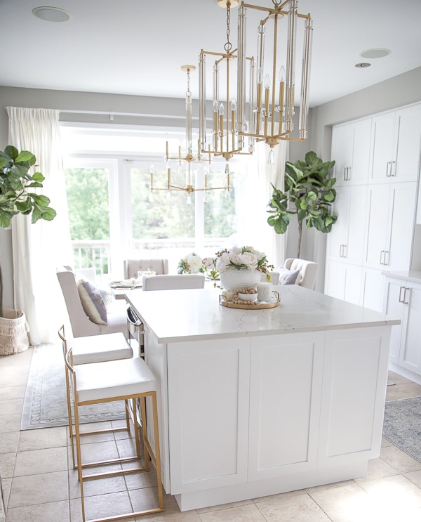 Kitchen Sherwin Williams Mindful Gray SW 7016 Paint Color. Beautiful grey wall paint color to pair with white kitchen cabinets. Interior Design.