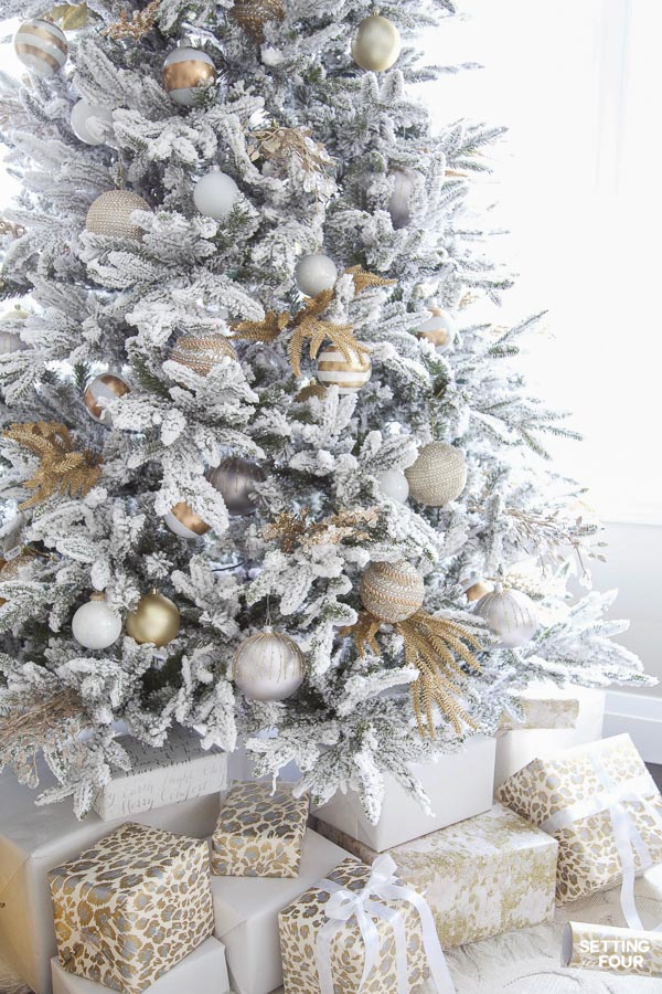 Elegant Gold and White Flocked Christmas Tree - Setting For Four