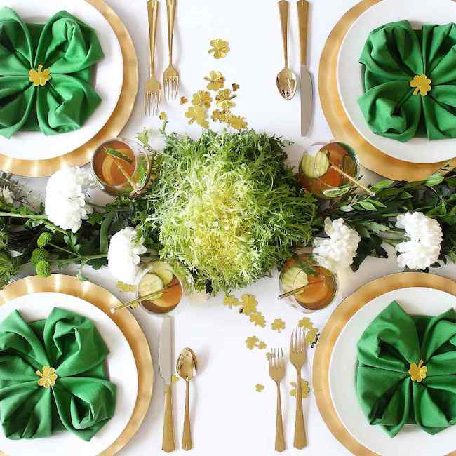 DIY Clover Napkin Fold, table decor ideas and Saint Patrick's Day lunch menu recipe ideas.