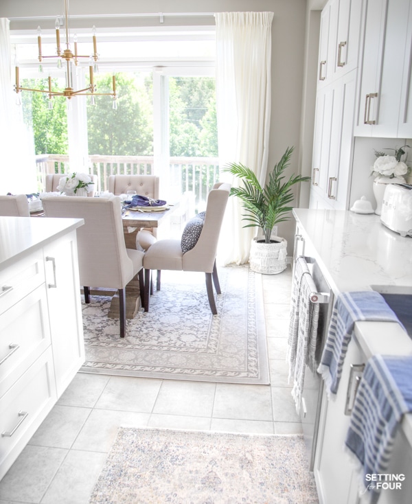 Summer Home Tour 2020 - Gorgeous Breakfast Nook Decor Ideas.