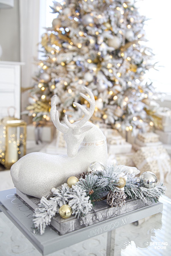 Beautiful Elegant Gold and White Christmas Coffee Table Decor with Deer and Christmas Tree Decor Ideas! 