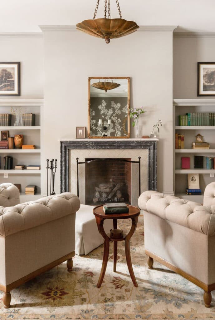 How To Arrange Furniture In A Small Living Room - Setting For Four ...