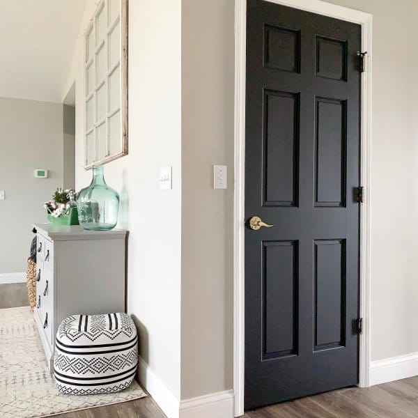 Repose Gray walls and Tricorn Black interior door