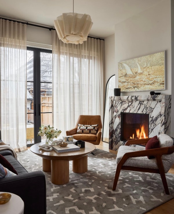 Fall Decor and Design Guide For A Cozy Home. Fall living room ideas. Home Decor tips. Designer and True Color Expert. Setting For Four Interiors. Virtual Interior Design 