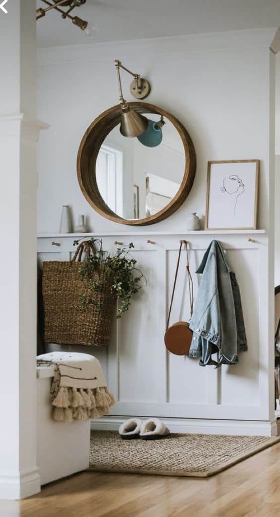 Small Entryway Decor and Storage Ideas. Kids backpack, coats and shoes organizaition ideas for a small entry.