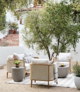 Beautiful Summer Decorating Ideas & Design Trends