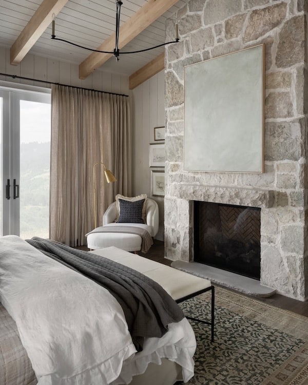 Neutral Bedroom Color Palette Idea. paint color scheme, bright, relaxing, cozy, elegant, modern, transitional, farmhouse design style decor ideas.